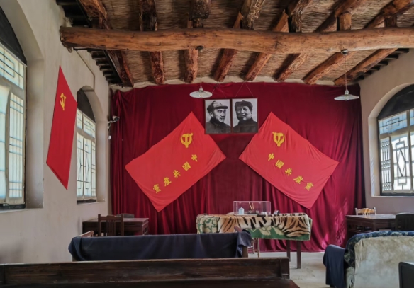 西柏坡干部培训学院.jpg