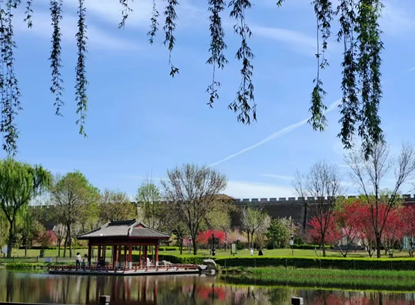 西柏坡红色教育基地.jpg 西柏坡红色教育基地.jpg