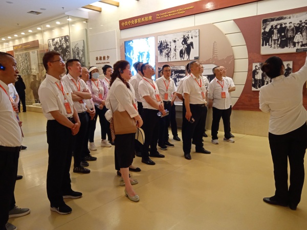 西柏坡干部培训.jpg 西柏坡干部培训.jpg